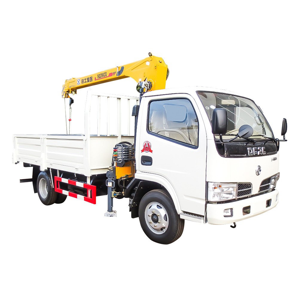 Dongfeng 2 Ton Crane Truck